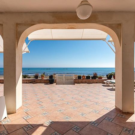 Beachfront Bliss: Apartamento A Pie De Playa لقنت المظهر الخارجي الصورة