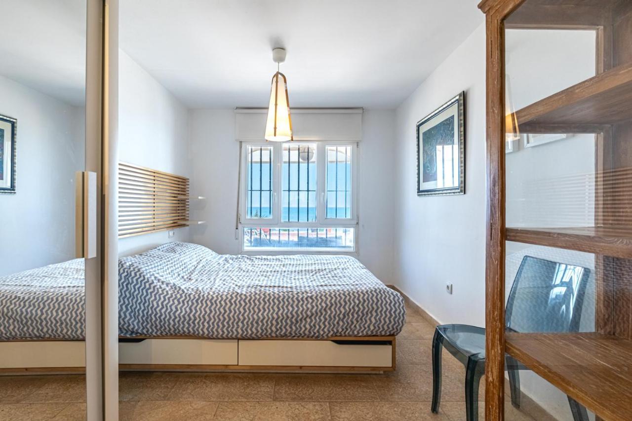 Beachfront Bliss: Apartamento A Pie De Playa لقنت المظهر الخارجي الصورة